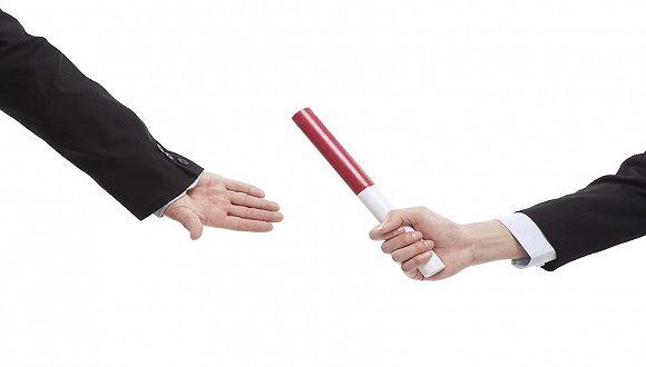 國(guó)家電網(wǎng)、華能集團(tuán)互換副總經(jīng)理，供應(yīng)商們?cè)撟鍪裁矗? title=