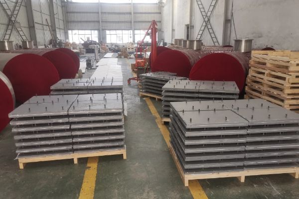 陶瓷耐磨襯板價格多少