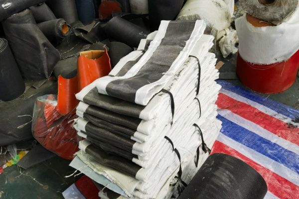 非金屬補償器蒙皮