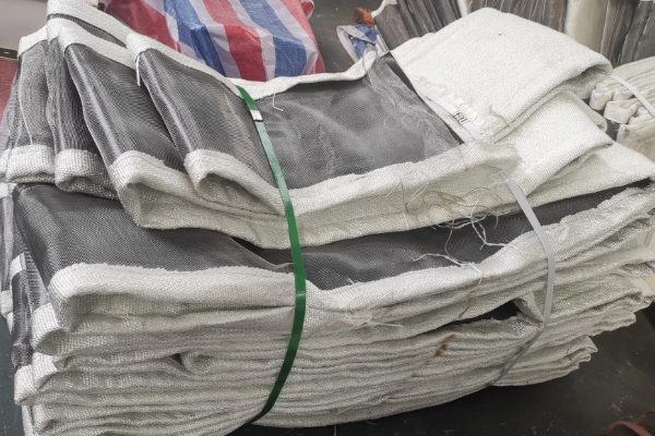 膨脹節(jié)非金屬蒙皮